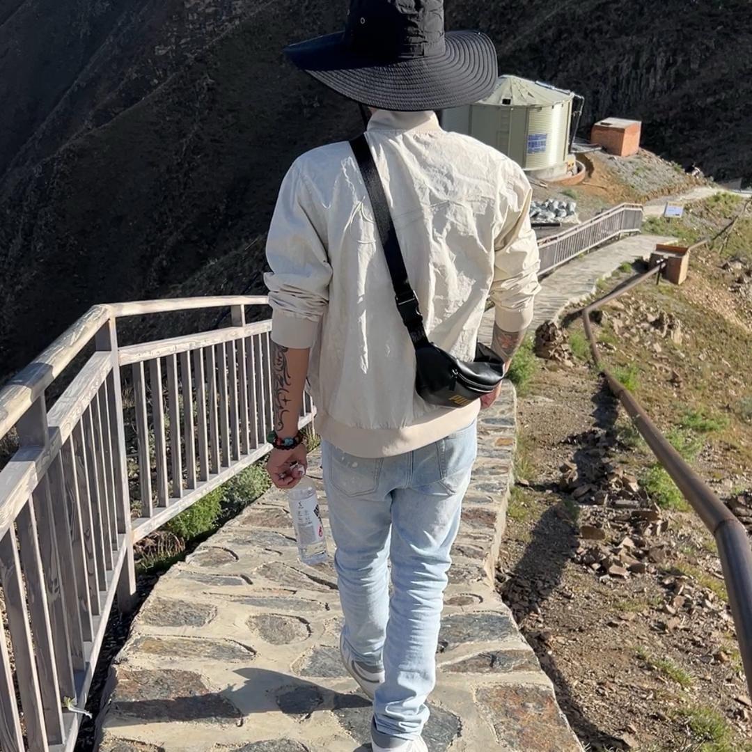 颢