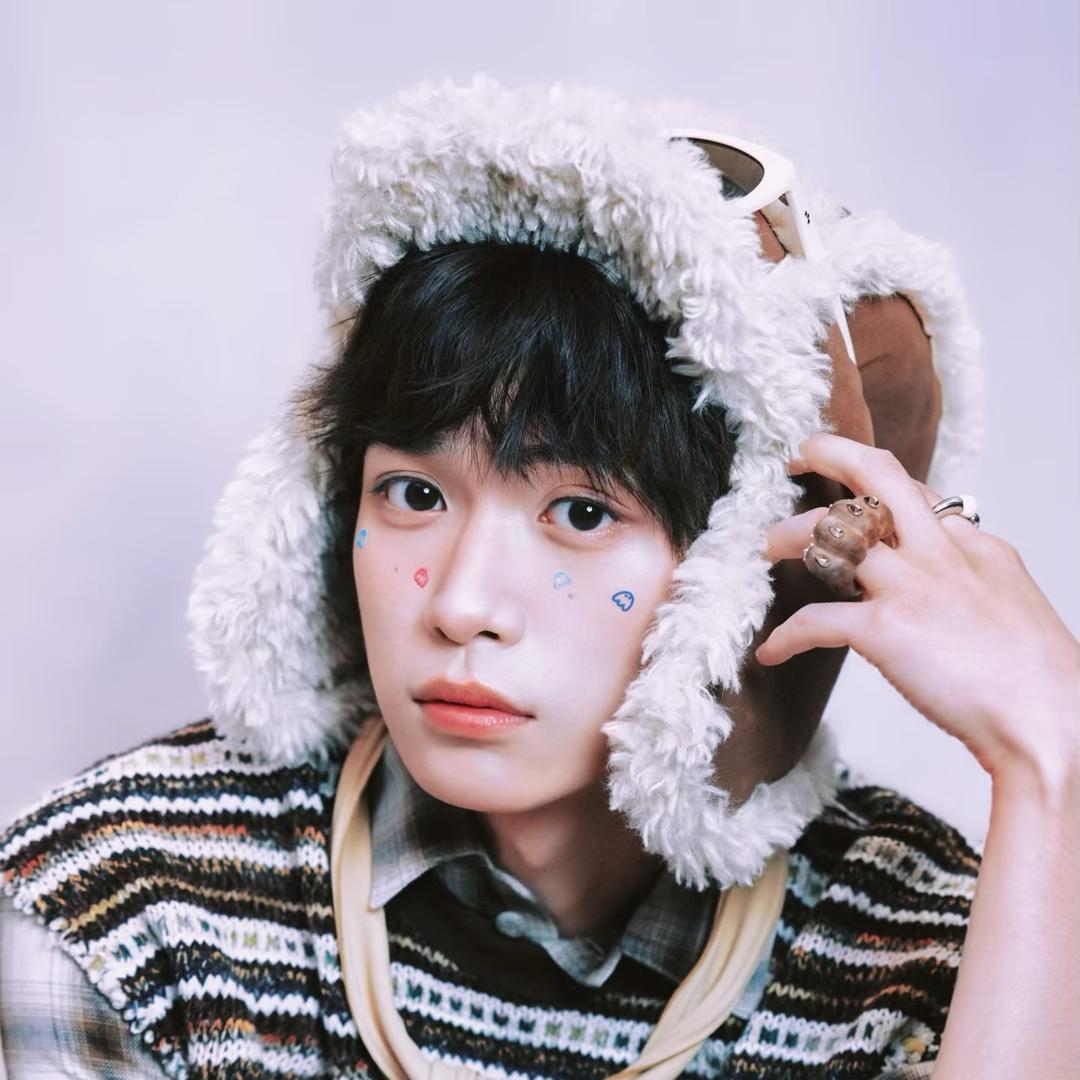 ˙·出类拔萃简隋英 ·