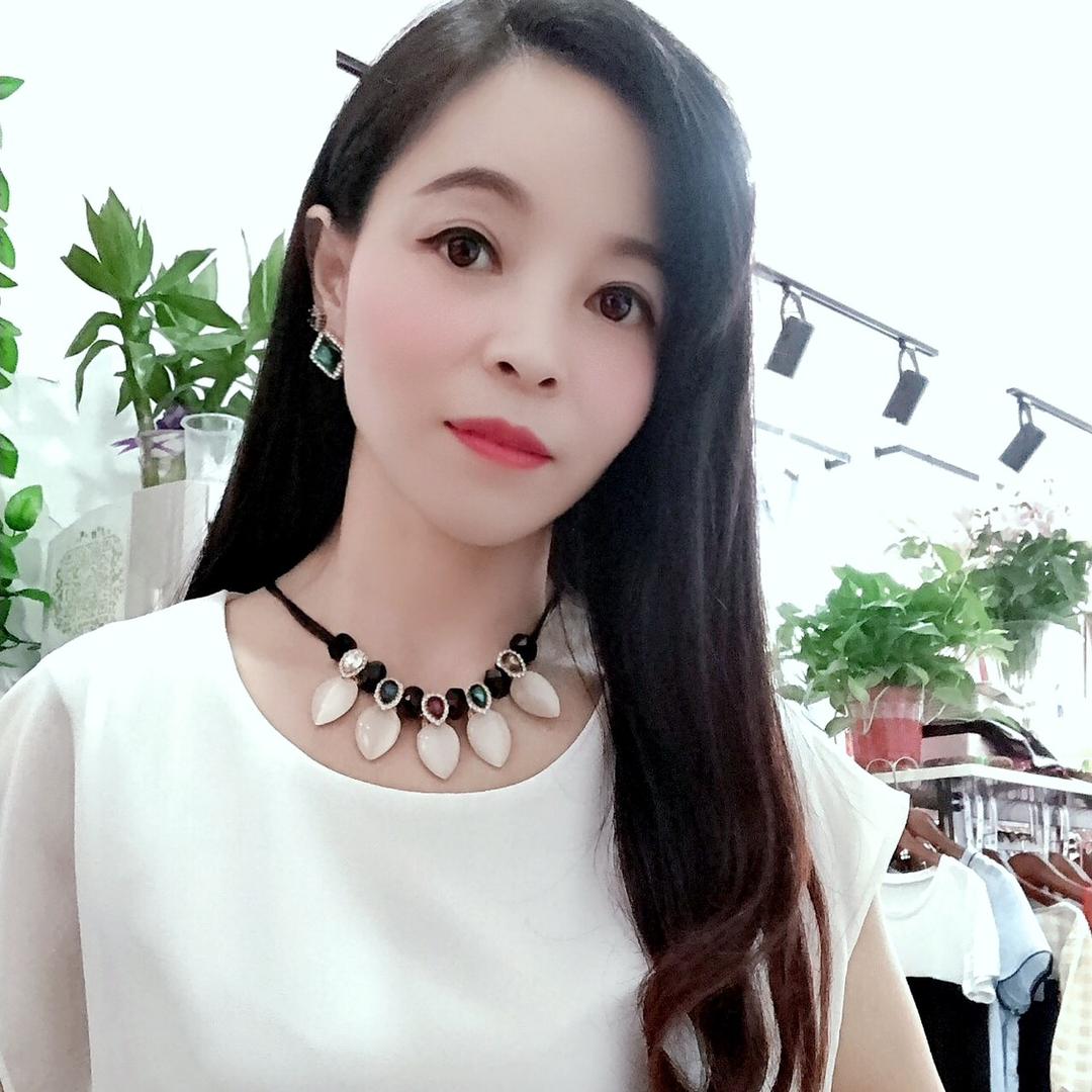 木子尚女装（中山路店～田姐）