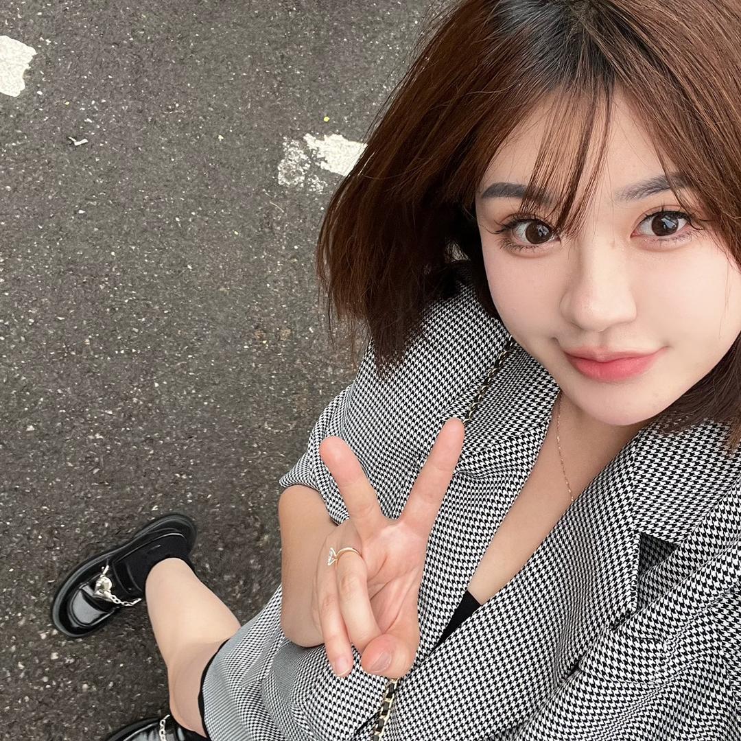 小蕊耶耶耶