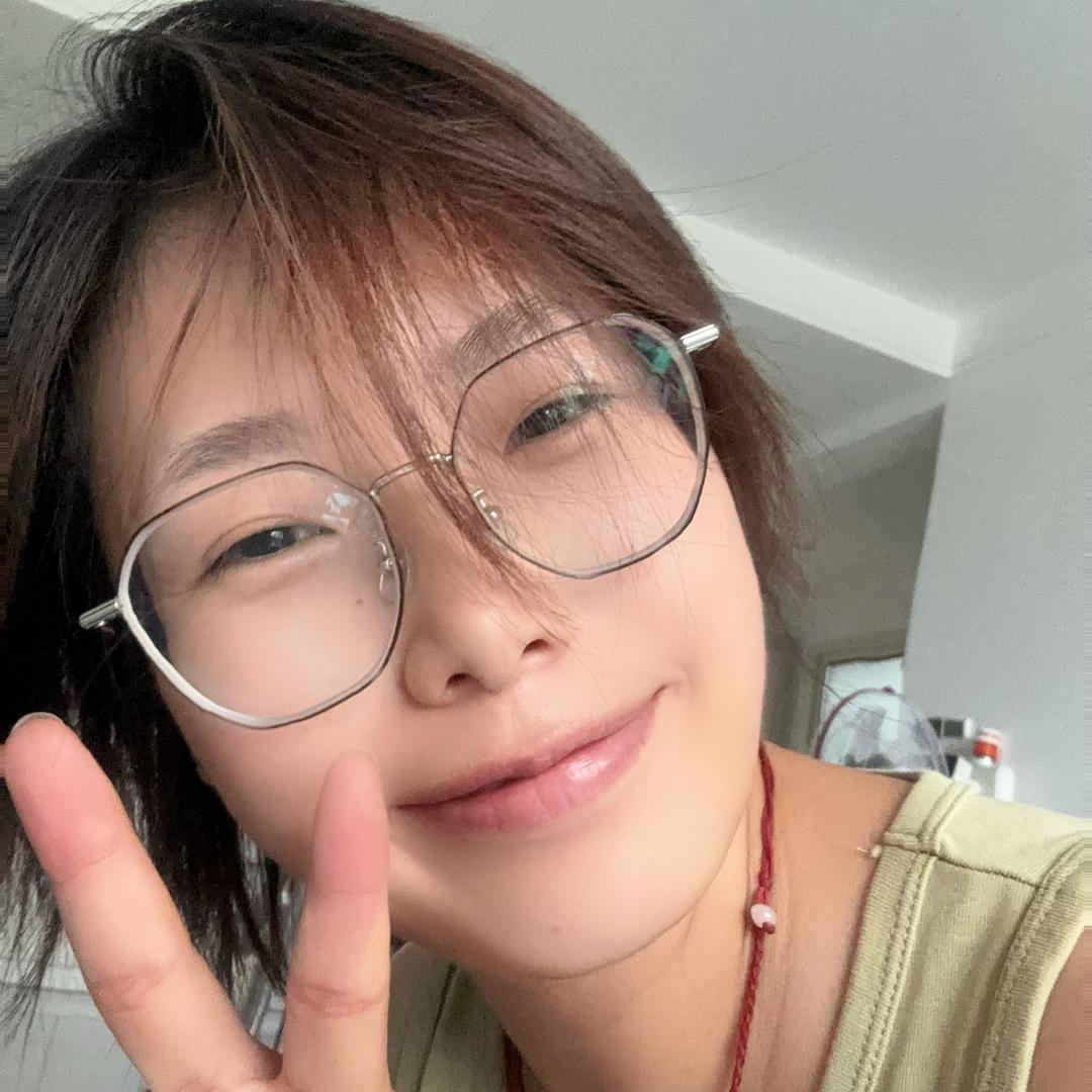 是娜娜呀