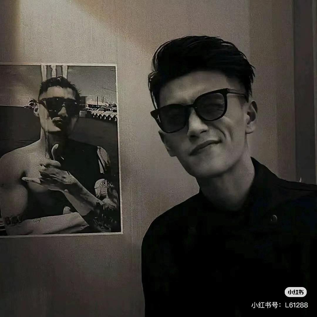 喝美式的大大怪