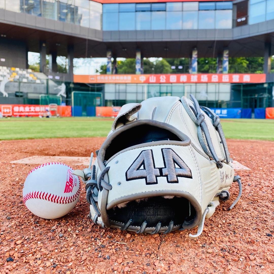 James美国棒球⚾️🇨🇳🇺🇸
