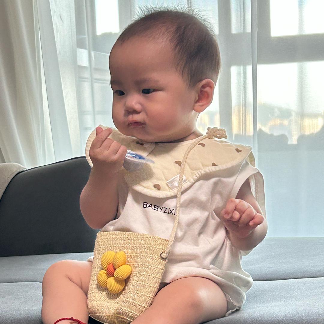 李拜天不上班