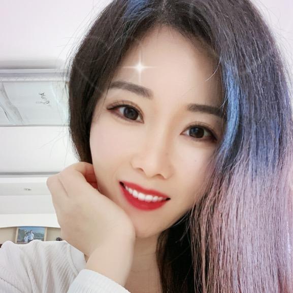 娜恋舞💕