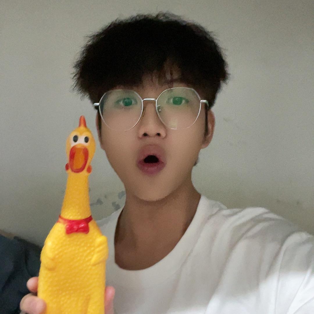 龙尚尚（记录生活）