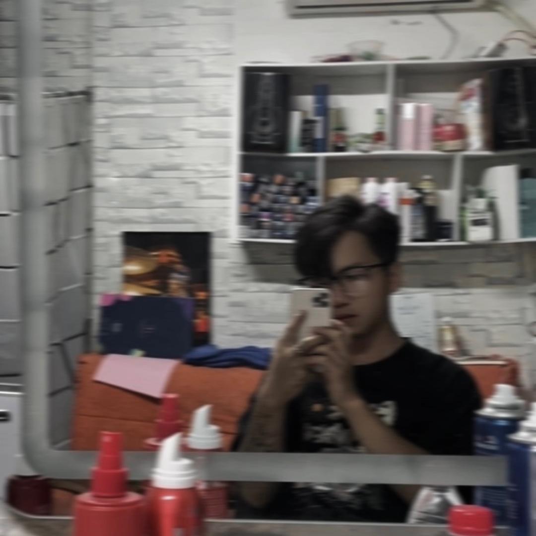 跳跳.