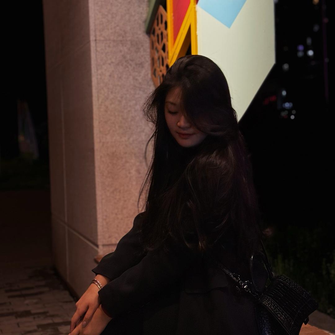 晚安琦.
