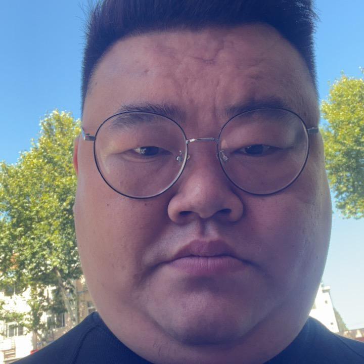 90后小伙
