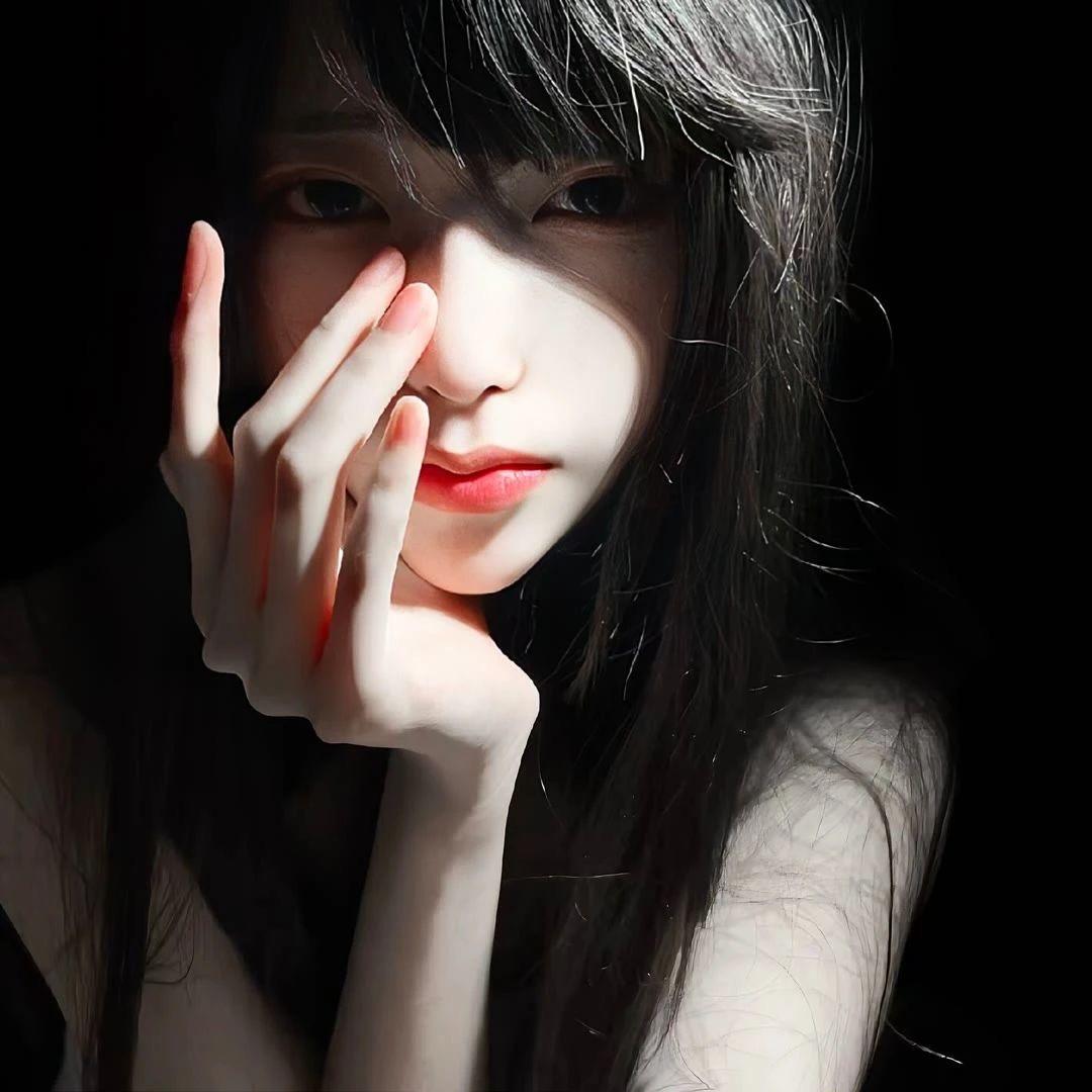 侑子