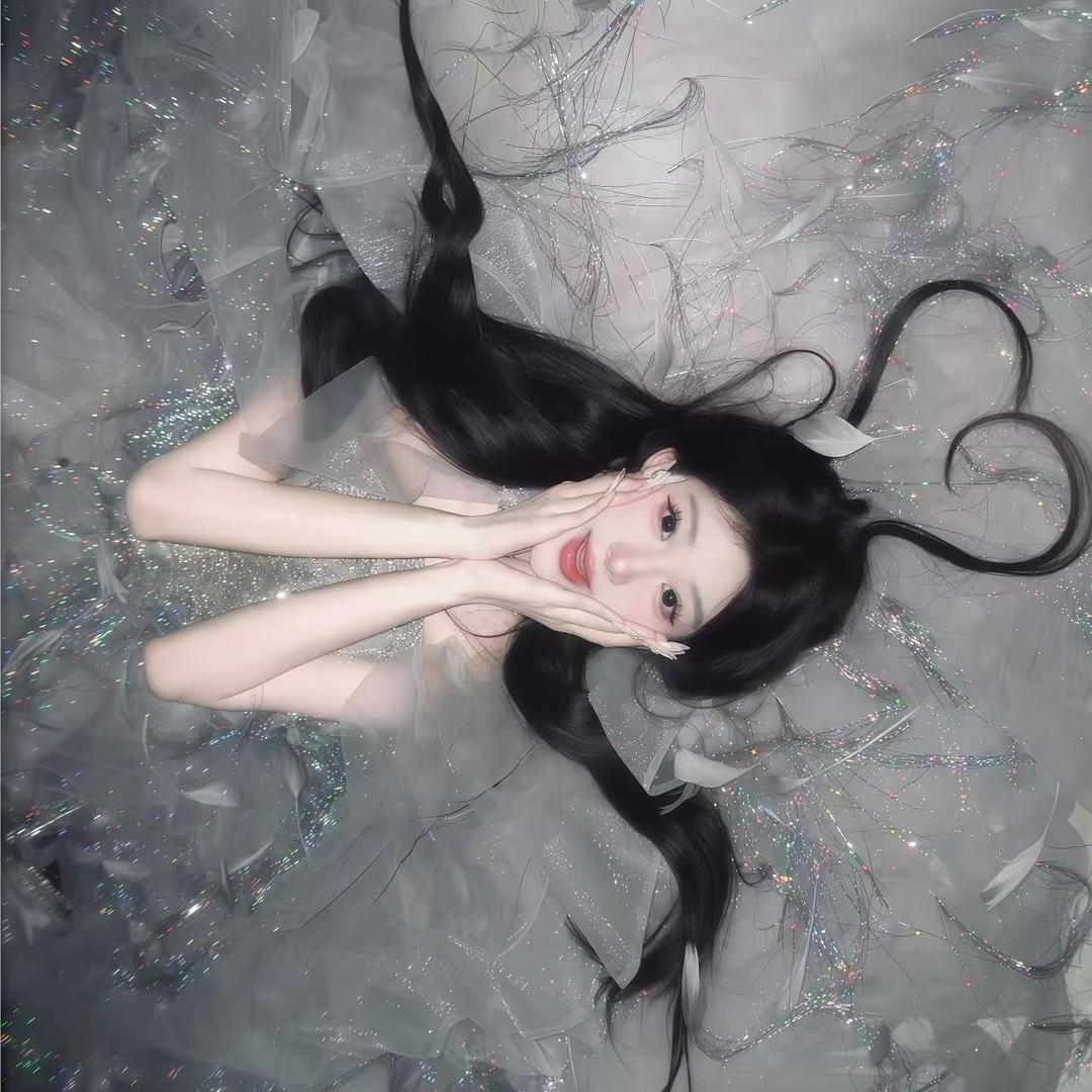 🦋.
