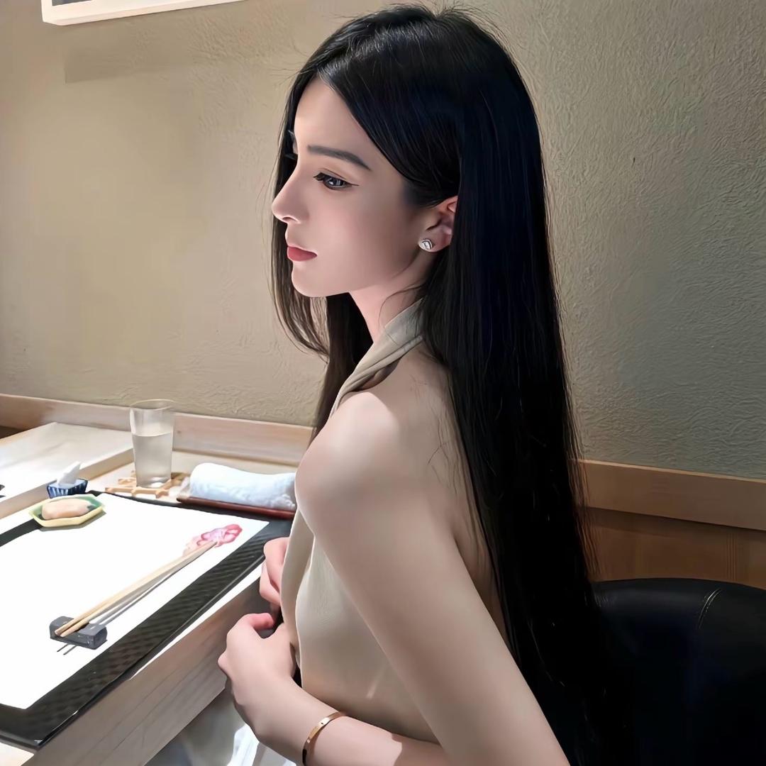 奈奈/