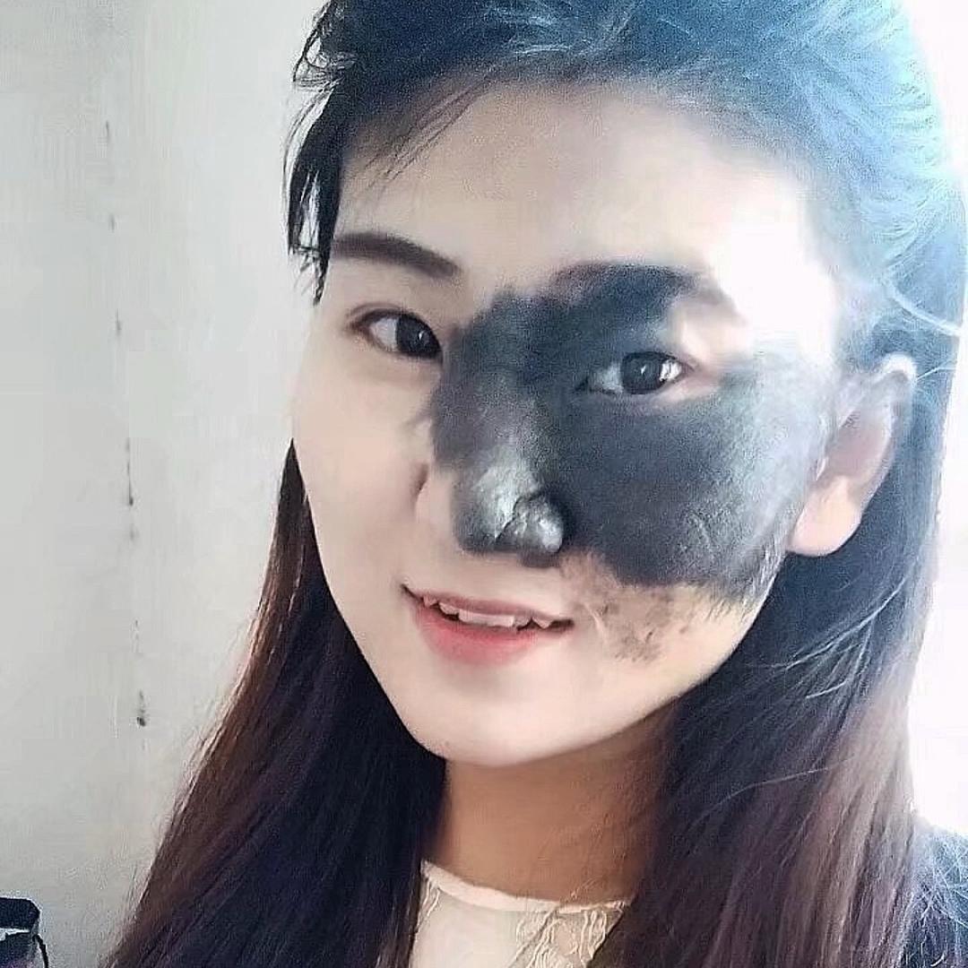 @君君