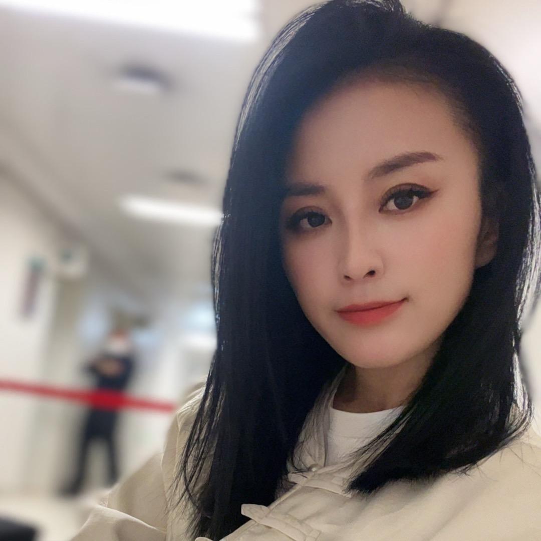 小霞🎤（首播筹备中）