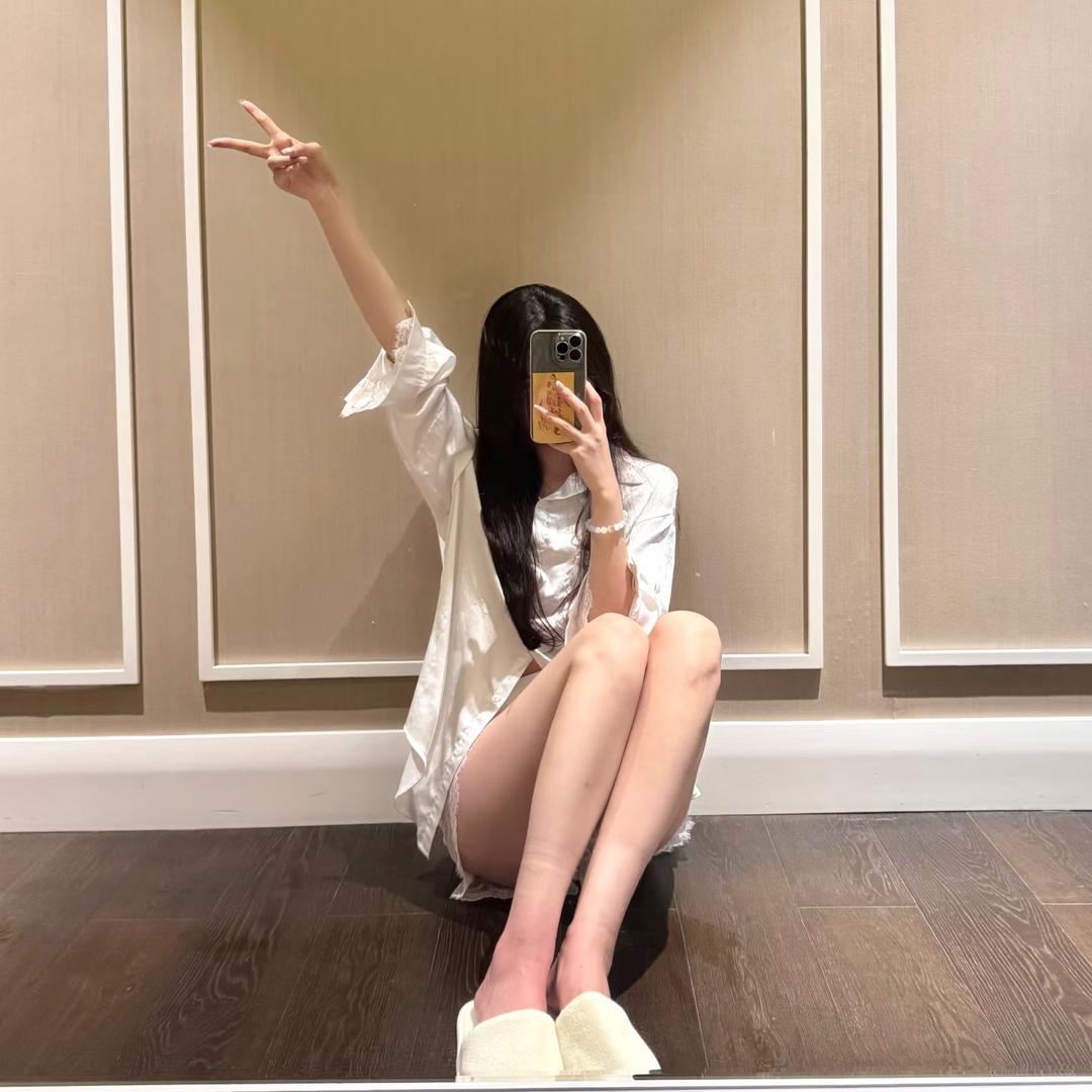 叶子🍂没吃饱