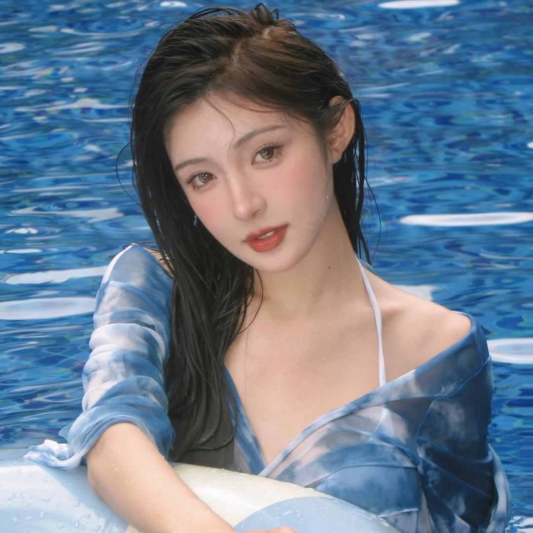零七七²⁰⁷⁷