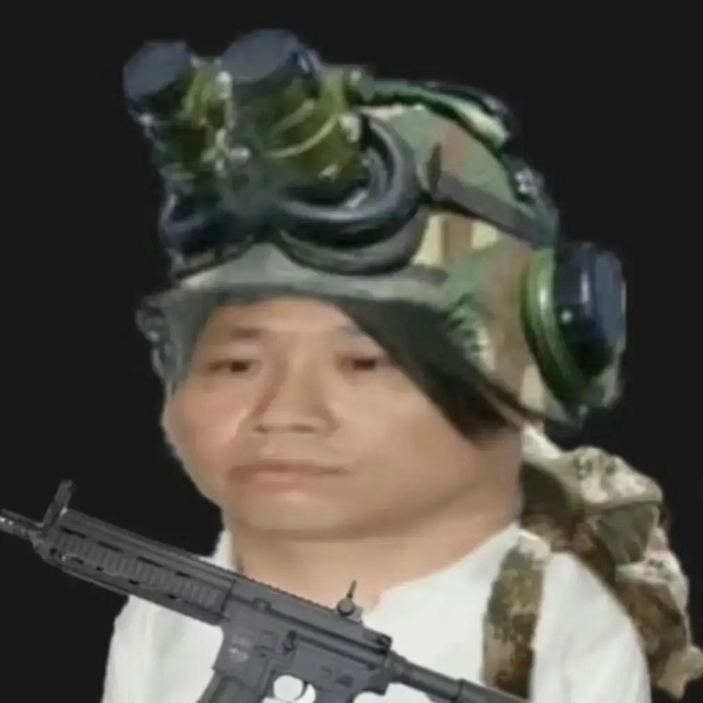 赖皮蛇的秋语🐛