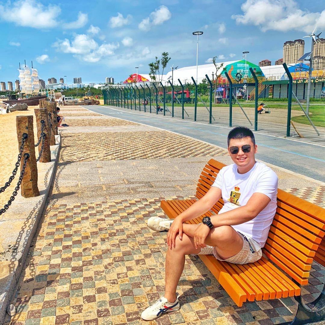 小明船长（瀚月号游艇）