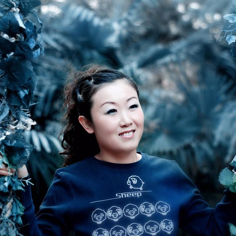 华卿百货