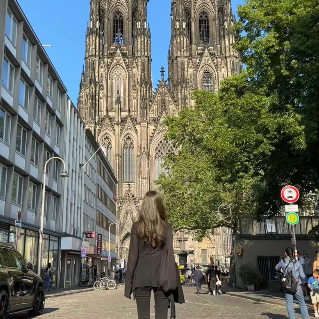 烎嘦龘朤🇨🇳