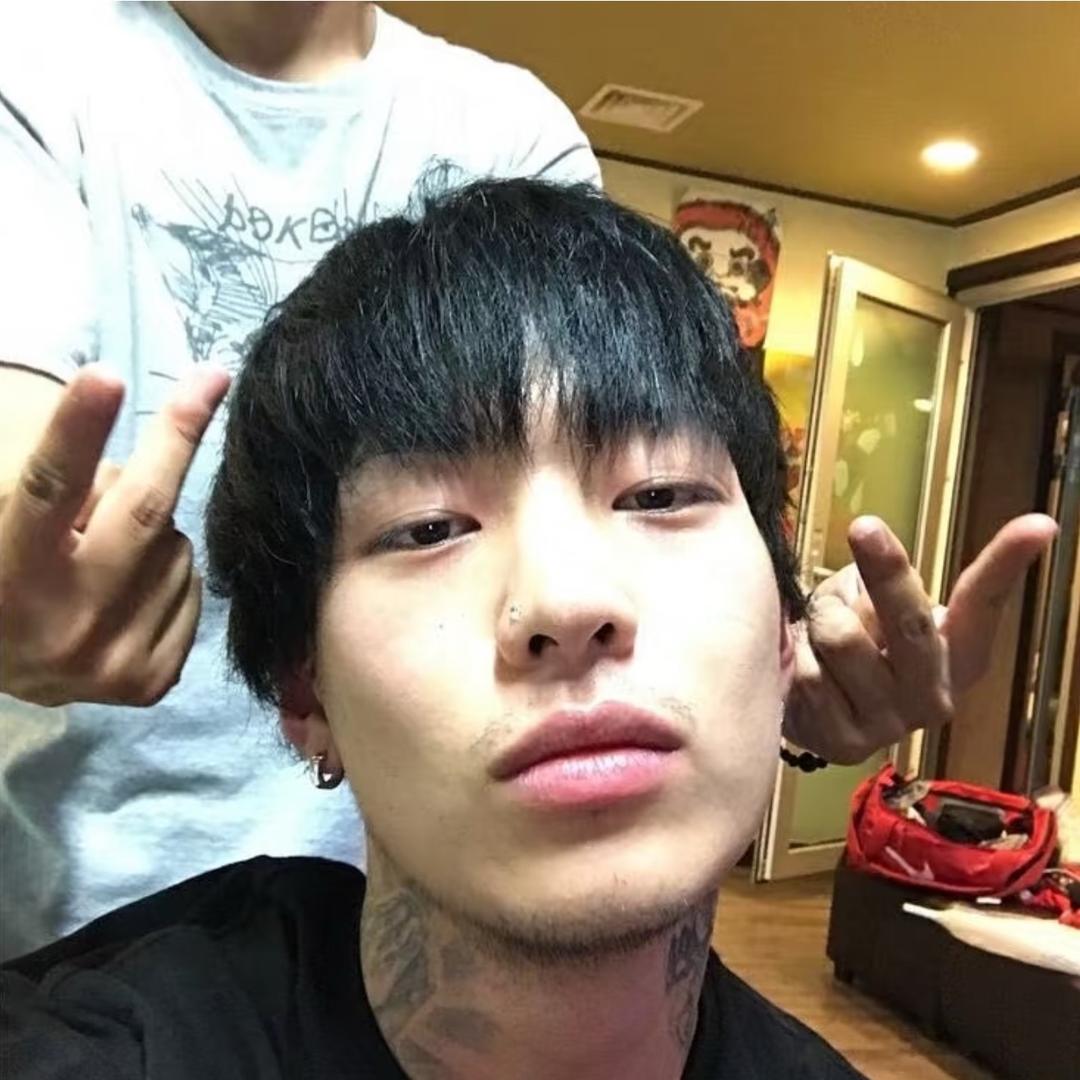 Kidcozyboy.