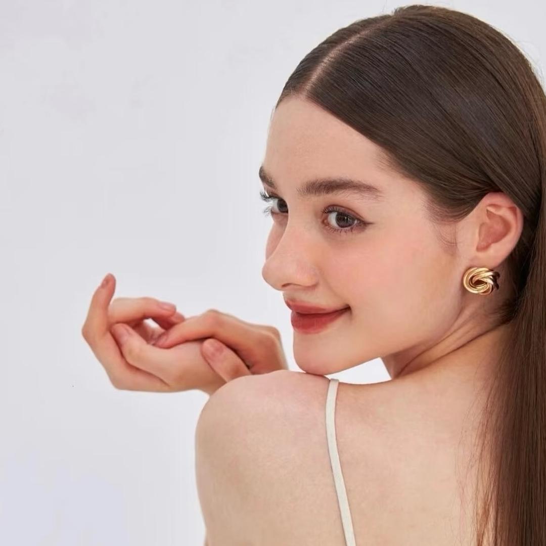 -       本卉呀❤️