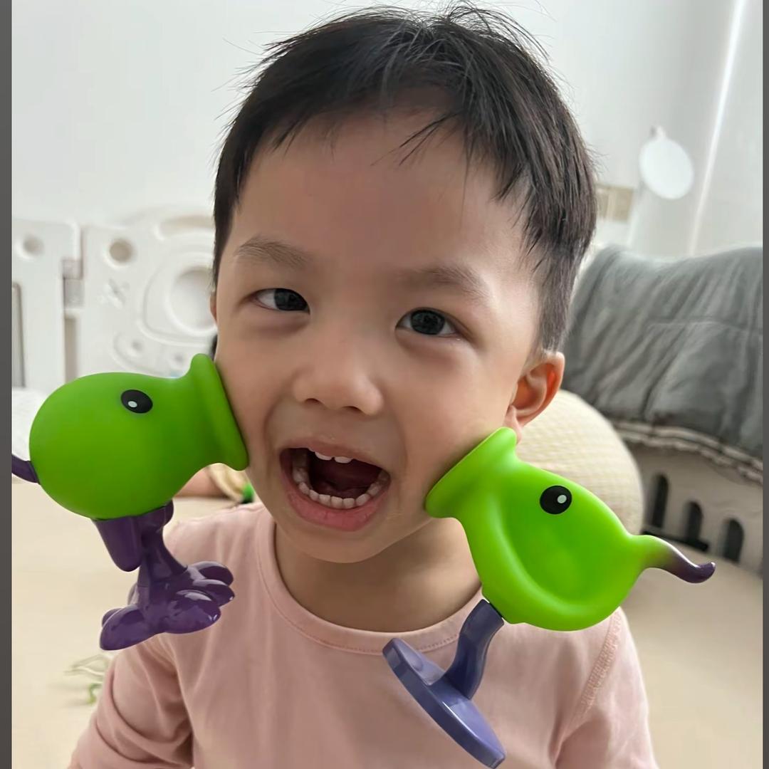 沙漠里卖西瓜的帅哥😎