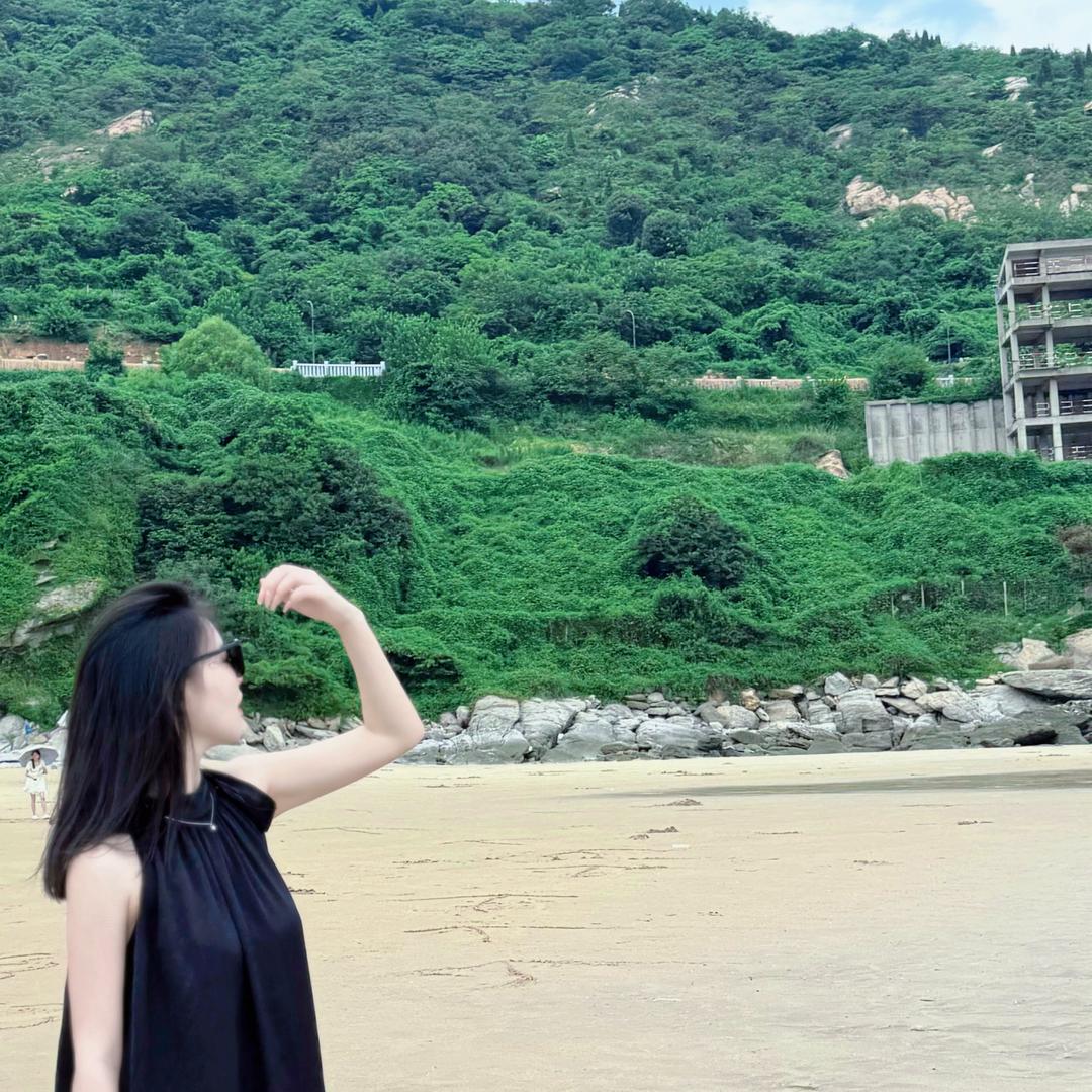 XU闻悦服装