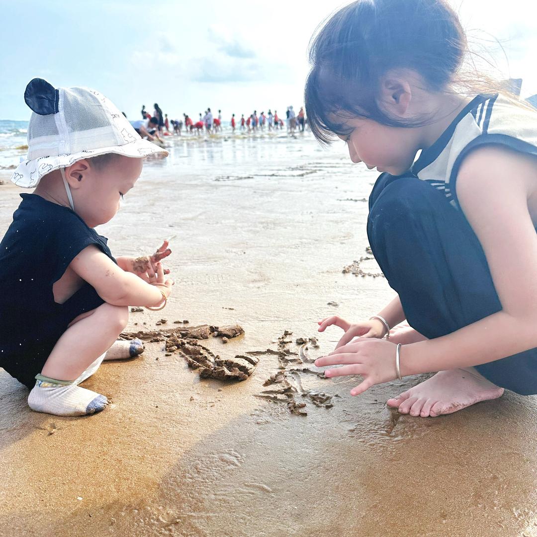 爱喝可乐de 小朱🍑