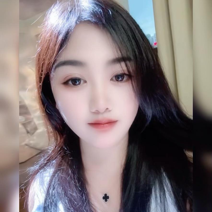 ᖭི༏ᖫྀ.三月亮