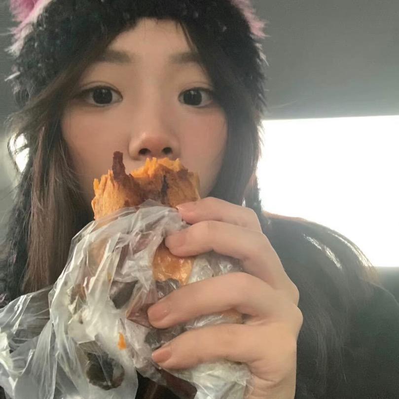 林倾婉.