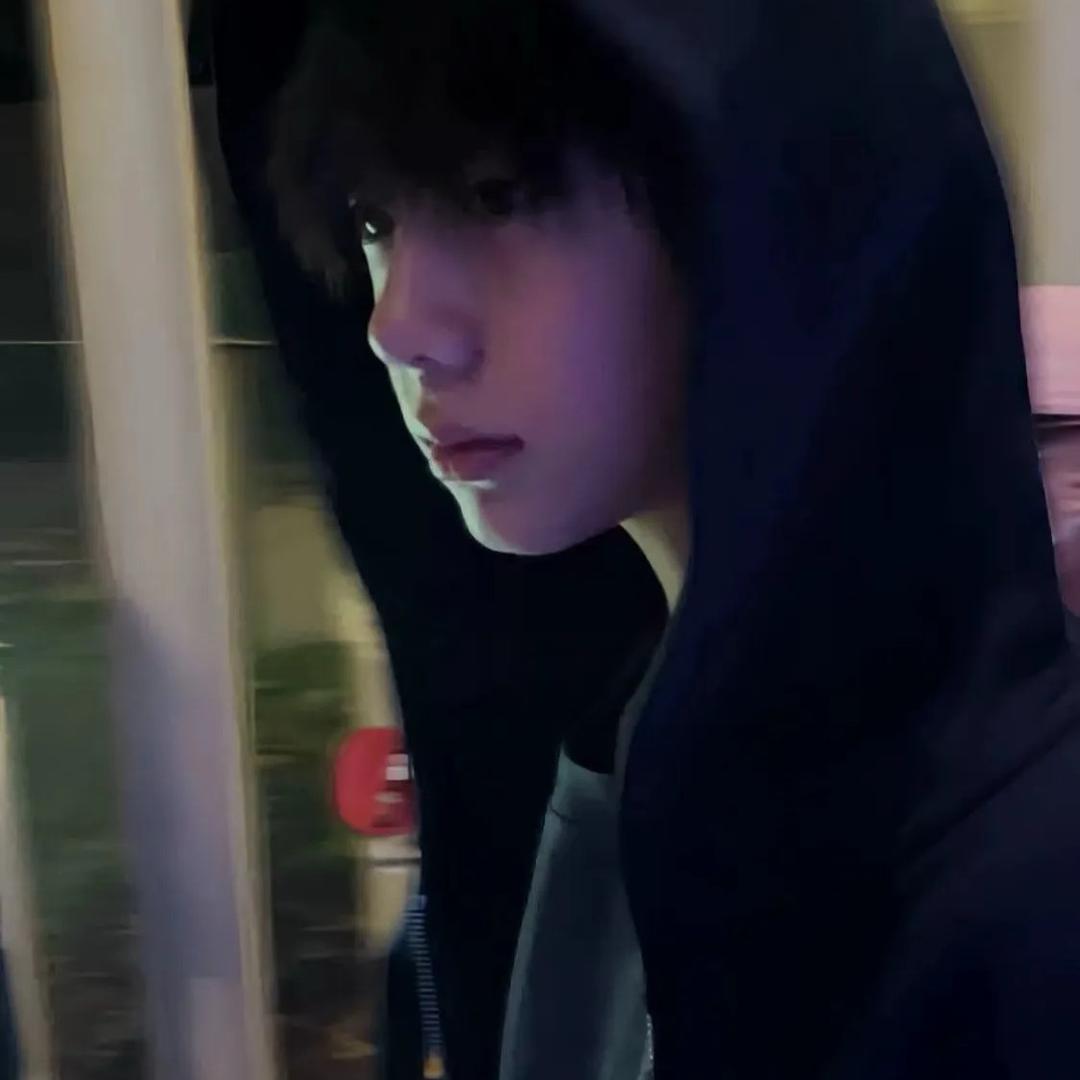 -☆宅猫萌哼🌧️🖇️