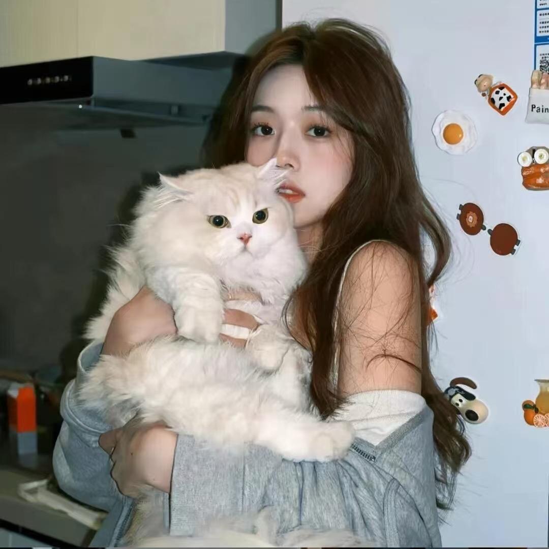 🍓一顿魏不饱🥰