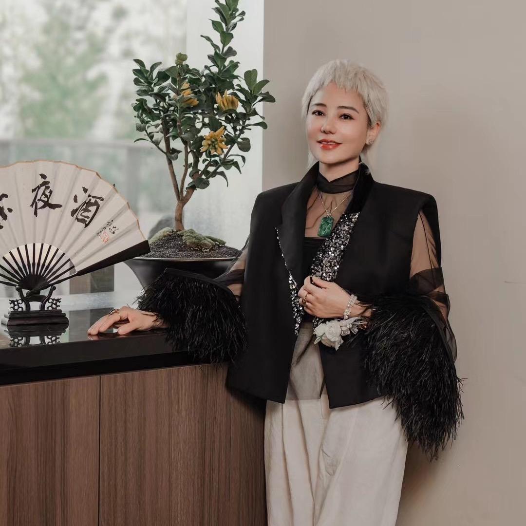 眉言唇语丨王老师