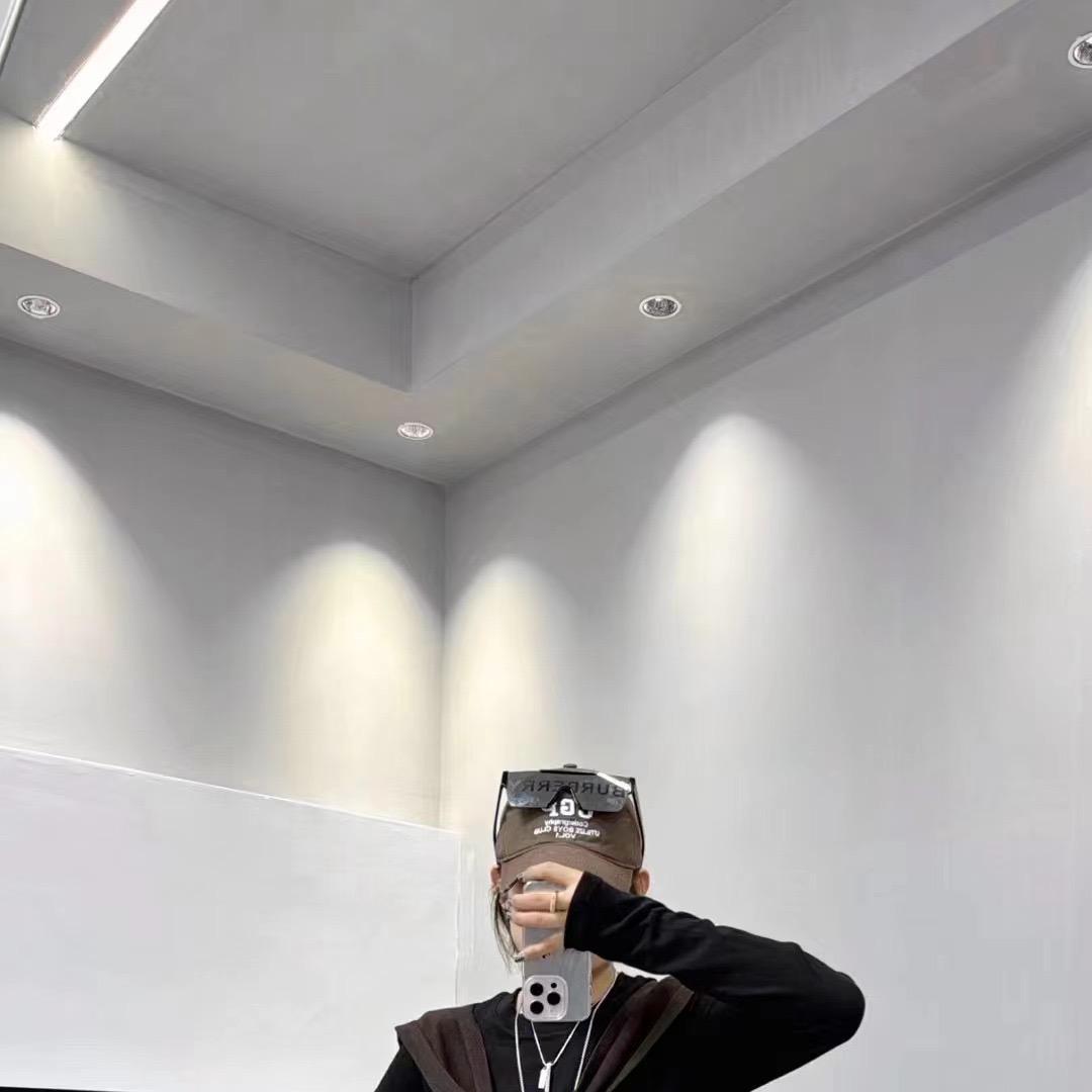 小六哥女装