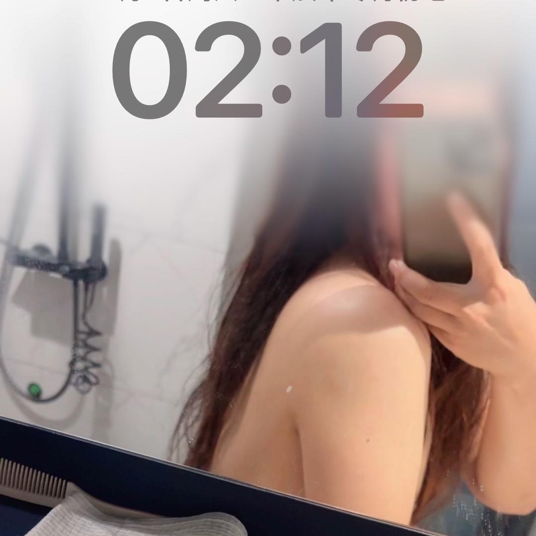 黎呐脑🥳😜🤓