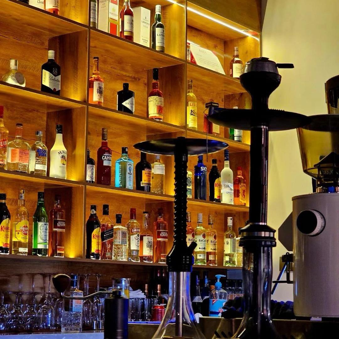 隆达咖啡（日咖夜酒）