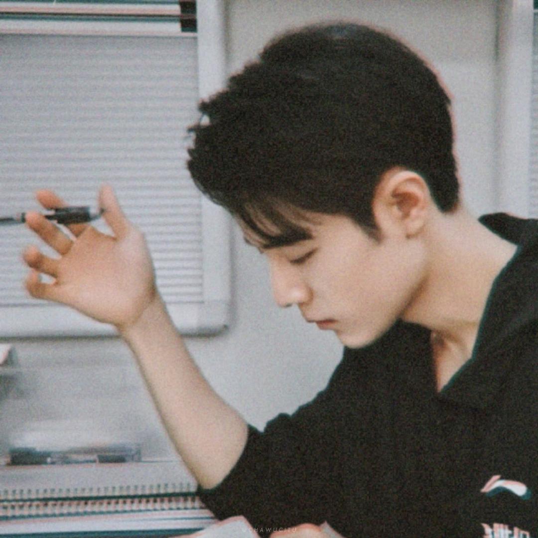 呆桃儿_Sean