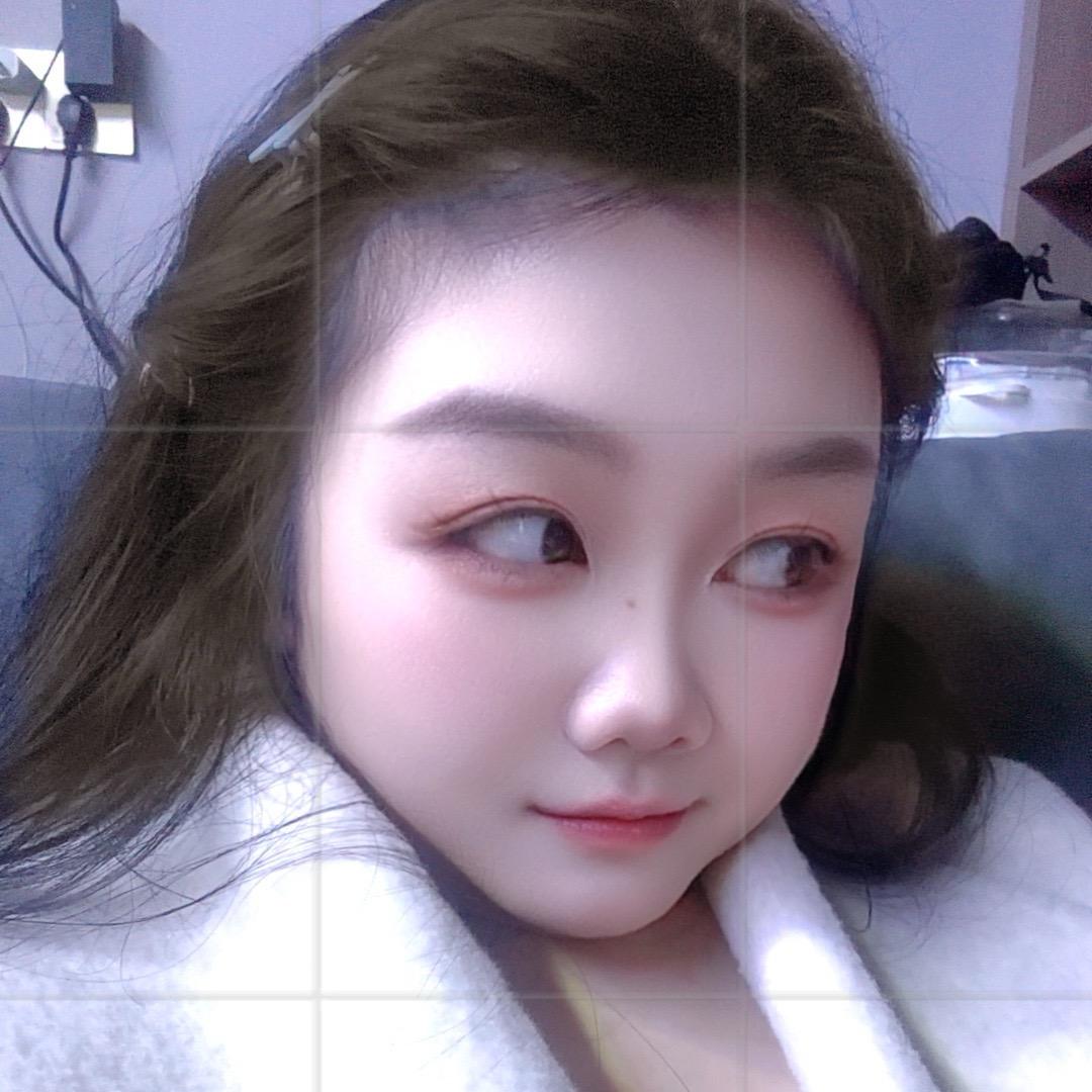 壹号台球龙妹