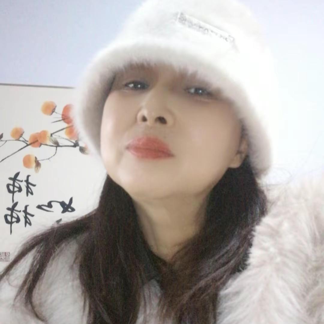 皮蛋瘦肉周女士