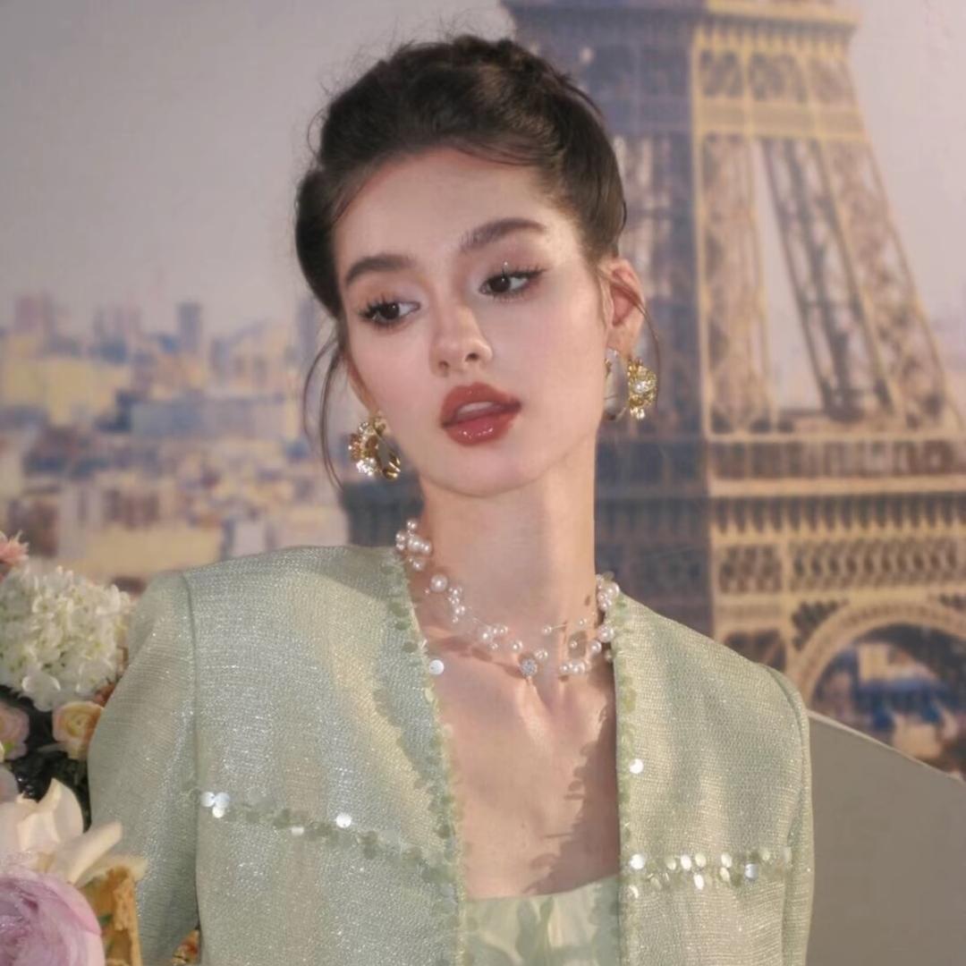 我爱嚼大蒜