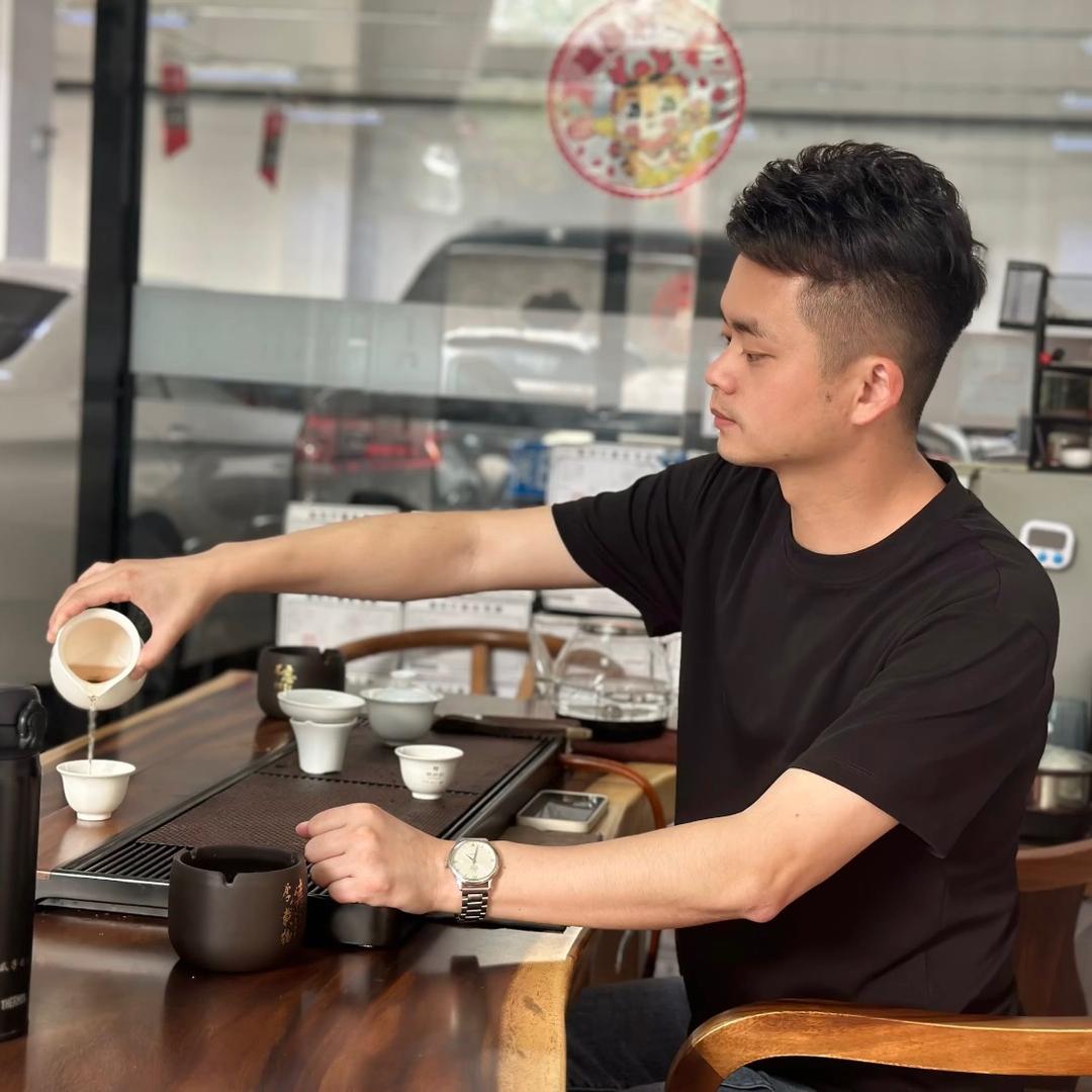 漳州多驰二手车〖阿金〗