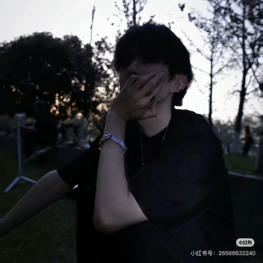 小陈睡不醒