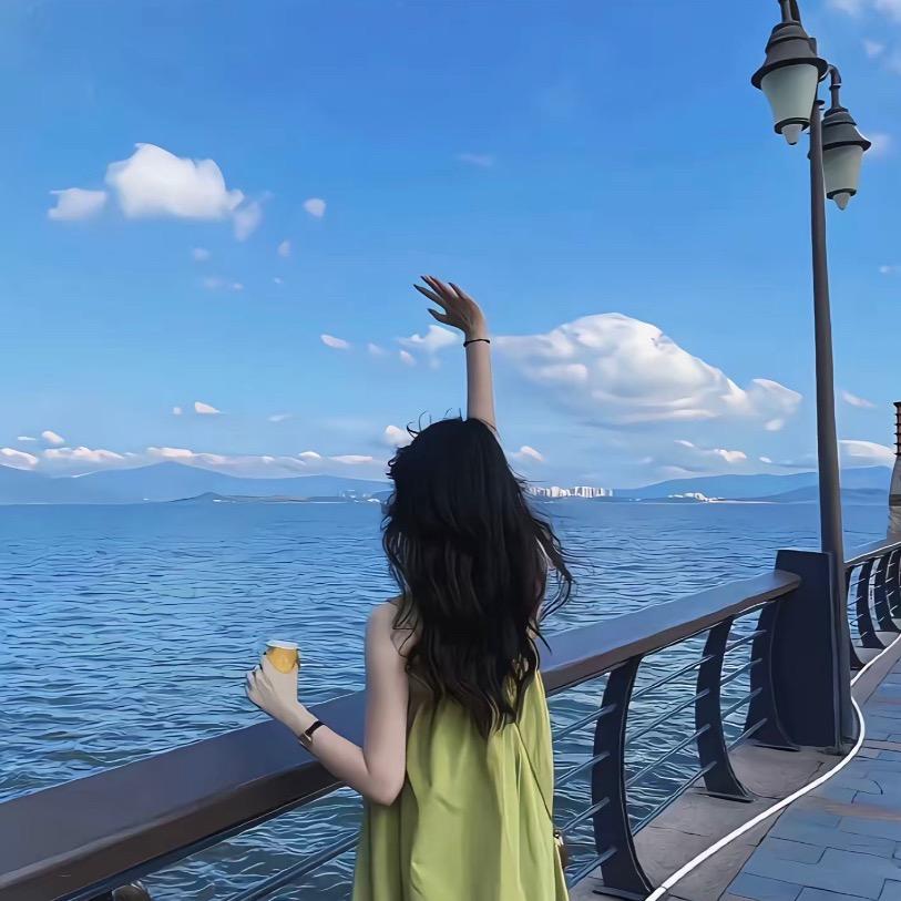 小鱼不吃饭