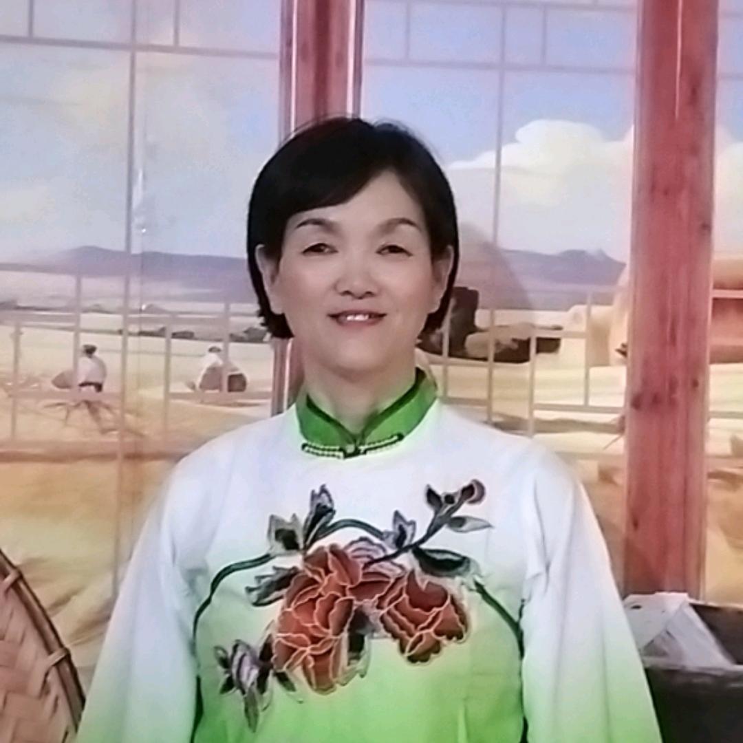 芳芳姐(20点50首播)开播