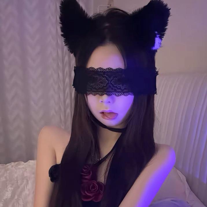 女二