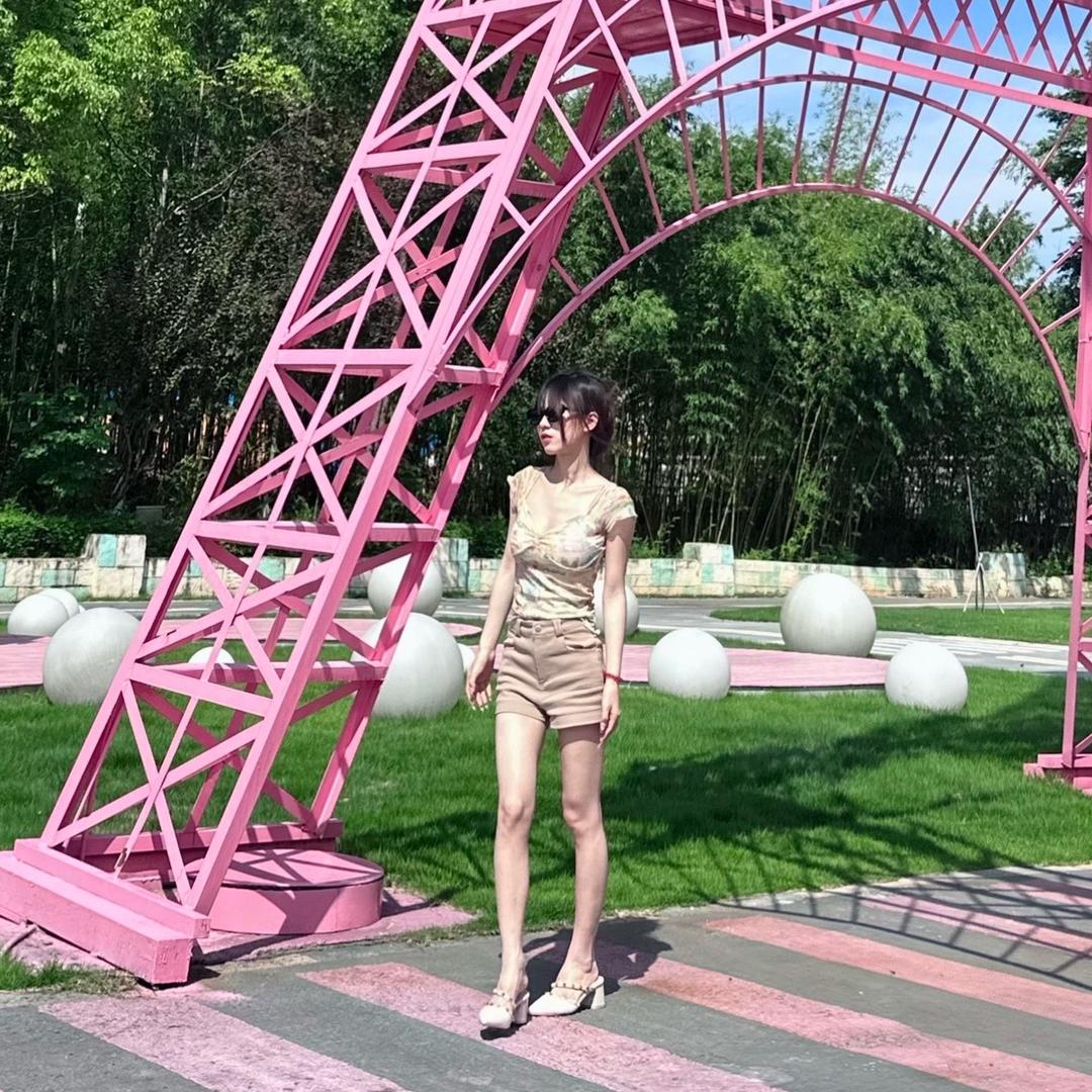 莉