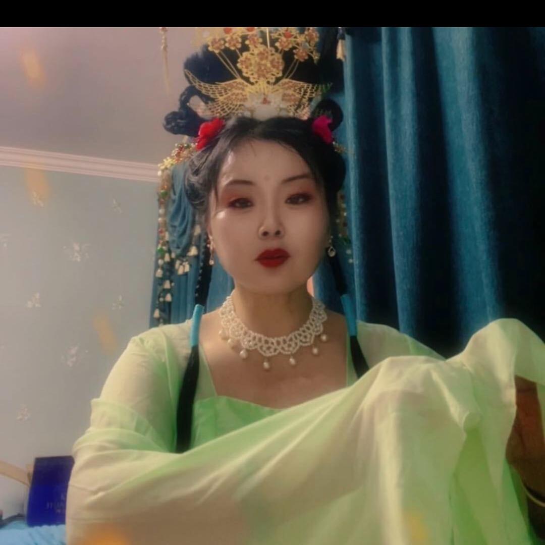 本宫不美，西宫美。