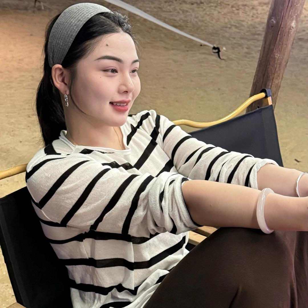 君君（发疯版）