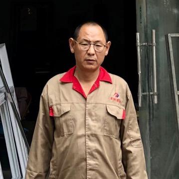 小安哥瓦工贴砖